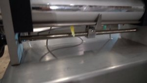 Поршневой дозатор для вязких пастообразных продуктов