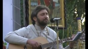 Поёт группа "Табор уходит в небо."