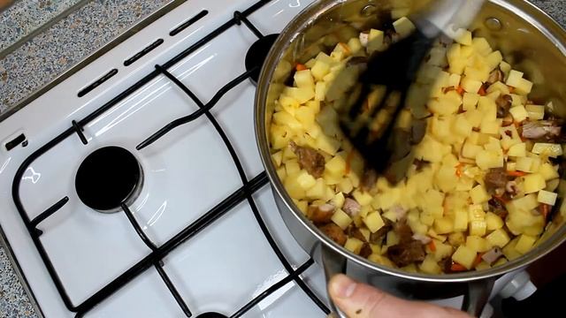 Остался шашлык с вечера на утро? Жидкая картошка с шашлыком от MAKBEL