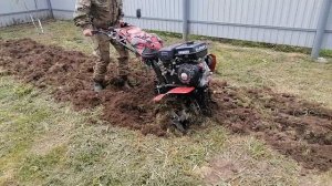 Мотоблок "Ока" работа фрезами