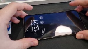Как наклеить защитное стекло на IPhone 15 pro