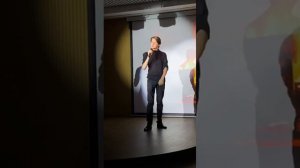 Роберт Рождественский "Баллада о крыльях"