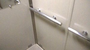 Грузовой лифт V=1 м-с, грузоподъемность 630 кг (420)