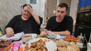 Мукбанг! Mukbang! блины с мясом, с маслом? накажите нас?