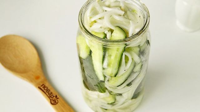 Салат из огурцов Дамские пальчики