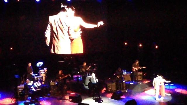 Soledad Fernandez /German Ballejo. Tango "A Media Luz" Julio Iglesias, Saõ Paulo. 2014 смотреть онлайн