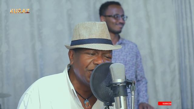 New Ethiopian Cover Music 2021 By ዘሪሁን ደምሴ ስንቱን አስታወስኩት Live performance смотреть онлайн