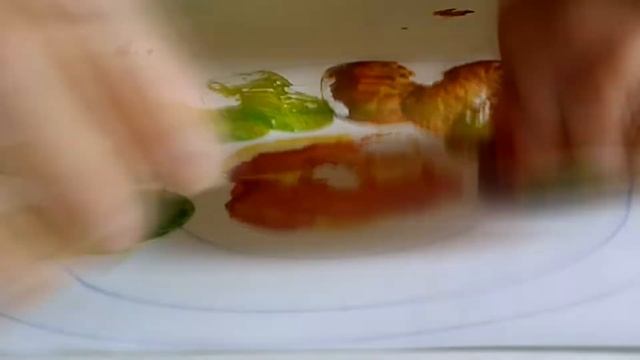 Печатаем с детьми фруктами и овощами. We print fruits and vegetables with children. смотреть онлайн