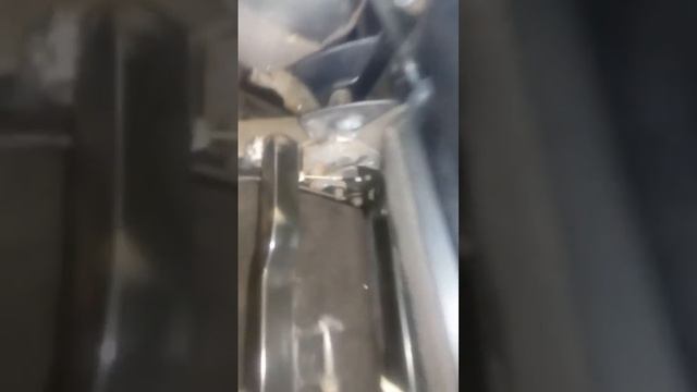 HUMMER H2. ОТОДВИНУТЬ ЗАДНИЙ ДИВАН. PUSH BACK SOFA