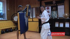 Видеоурок №4. Константин Хахулин (Руководитель БГОО "Киокушинкай каратэ"). Удар "Кайтен гери"