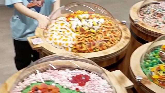 Покупаем очень много мармеладок. смотреть онлайн