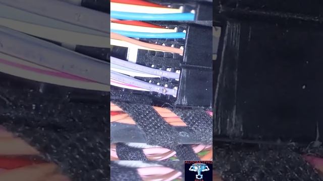 Mercedes C230 año 2006 fallo de estéreo (no se escucha) смотреть онлайн