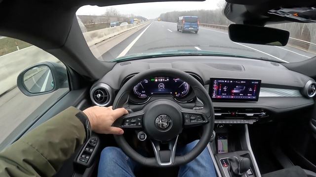Alfa Romeo Tonale 1.5 Hybrid / 160 HP / Acceleration 8.8 s POV Test Drive #62 смотреть онлайн