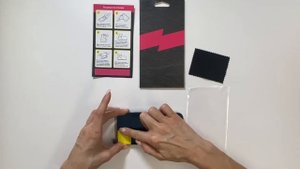 Установка гибридного защитного стекла на экран смартфона
