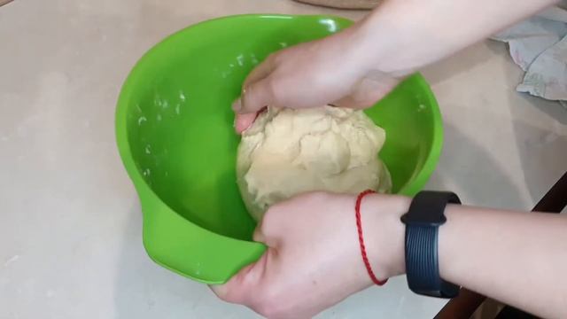 Ароматные Синнабоны с корицей и нежным кремом. Очень Вкусно смотреть онлайн