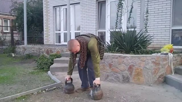 три вида отжиманий от гирь.Пробовали? смотреть онлайн