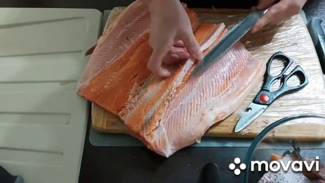 Малосольная Форель/Семга без сахара .Как разделать Форель.