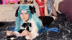 АСМР: Мику очистит твои ушки ✨💙 ASMR Hatsune Miku cosplay ear cleaning 💙