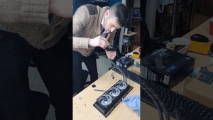 Замена резиновой прокладки помпы Arctic liquid freezer II устранение брака