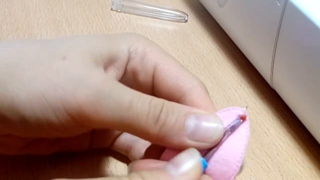 Как сшить игрушку-искалку из фетра