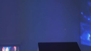 At Home 200" IMAX Theater?! - XGIMI Horizon Max