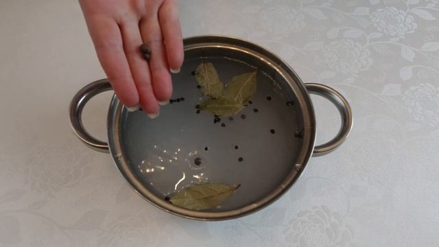 Вкуснейшая малосольная селедка в домашних условиях!