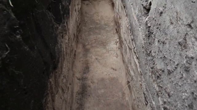 ФУНДАМЕНТ ПОД ОТКАТНЫЕ ВОРОТА СВОИМИ РУКАМИ! Забор из профнастыла! смотреть онлайн