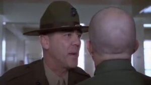 Сержант измывается над новобранцами - ( Цельнометаллическая оболочка )