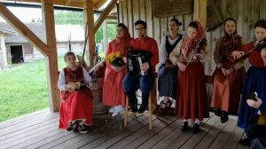 "Златые горы" Ярославская область Борисоглебский район с Давыдово Фольклорный ансамбль "Улейма"