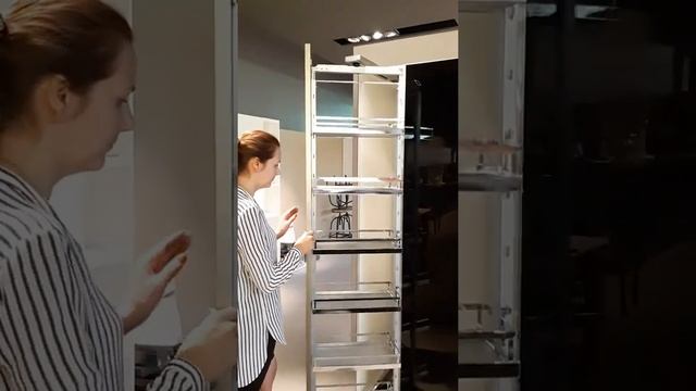 Кухонные механизмы и системы открывания  EFFETI CUCINE