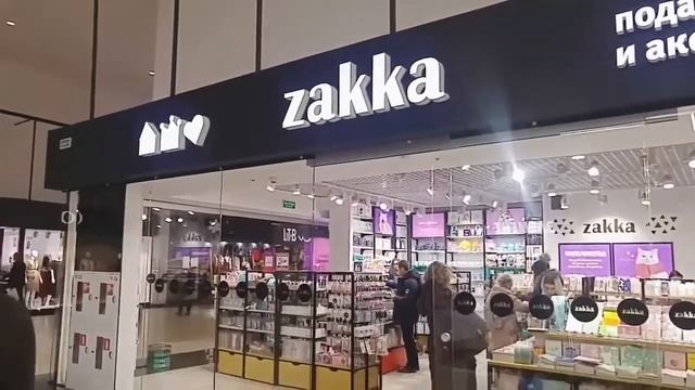 Краткий обзор ТРЦ Green City в Минске и как робот пожал мне руку. смотреть онлайн