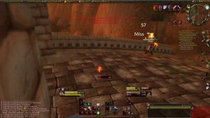 WoW Classic - 54 Rogue gets jumped by a 60 Warrior and wins