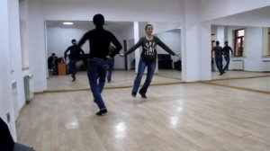 Новая Адыгейская лезгинка 2018 Парень и Девушка танцует супер Лезгинка Madina Elchin Balaken