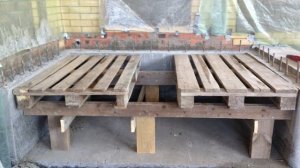 КАК СДЕЛАТЬ ВХОДНЫЕ СТУПЕНИ ИЗ БЕТОНА СВОИМИ РУКАМИ