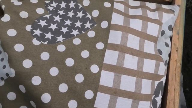 ПОСЛЕДНИЕ ХОЛОДНЫЕ ДНИ МАРТА. РАСПОЛОЖЕНИЕ СЕМЕЙ КТО В КЛУБЕ,КТО НА ЛЕПЁШКЕ. смотреть онлайн