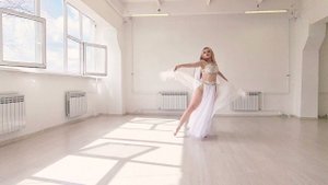 Восточные танцы Белгород. Диана Бердиева - Ya Ghayeb. Студия восточного танца АРФА .