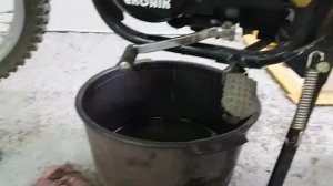 Как поменять масло на мотоцикле, Ekonik, китайский эндуро, жесть смотреть до конца, эффект неожидае
