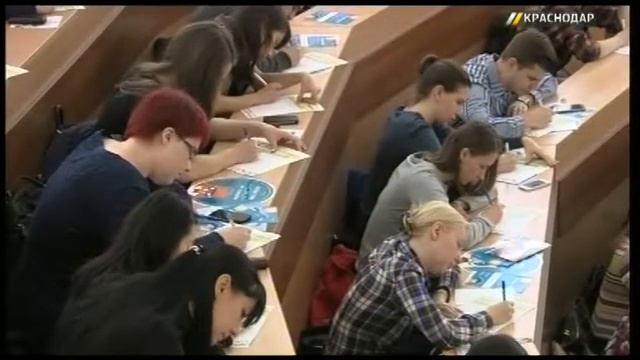 В России отмечают День филолога смотреть онлайн