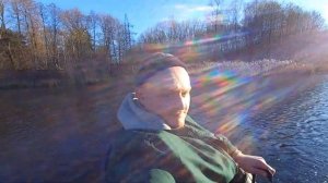 самодельный катамаран из пеноблоков с педальным приводом,сидением и рулём на тросиках!осенний заплы