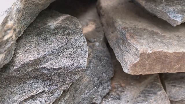 Уральский плитняк. Месторождение: г.Карабаш смотреть онлайн