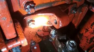 ЮМЗ догружатель и дороботки