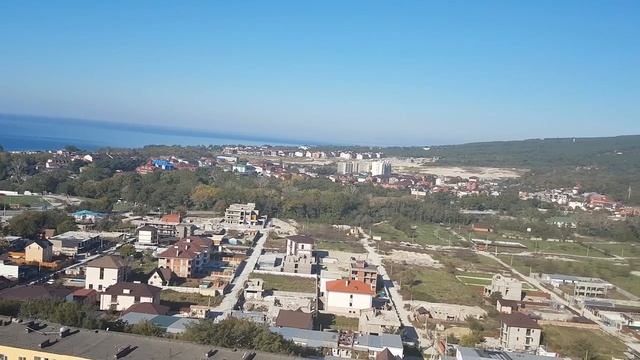 Панорама села Дивноморское под Геленджиком. смотреть онлайн