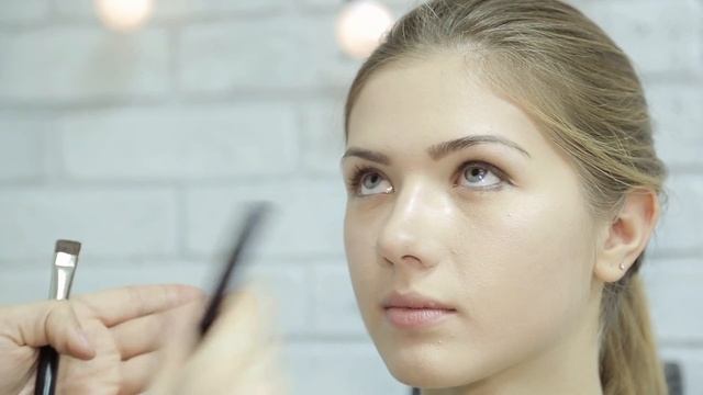 Повтори макияж Оксаны Самойловой. Бьюти урок от Тима Лео.
