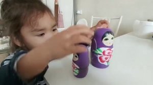 Айарука собирает матрешек😊 #матрёшки