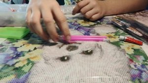 Обзорчик на то что положили к алмазной мозайке. Продолжения не будет.