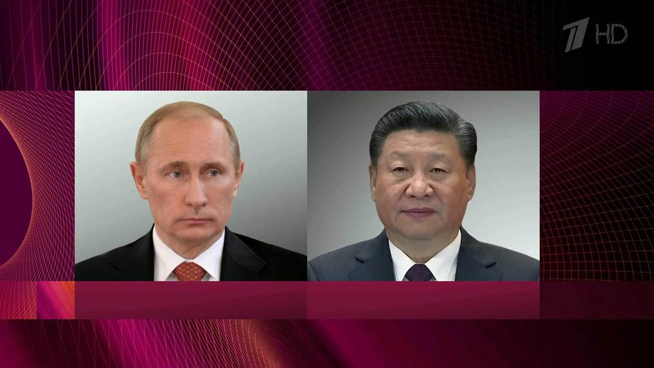 Владимир Путин провел по телефону переговоры с председателем КНР Си Цзиньпином