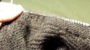 Горловина спицами. Обработка горловины планкой