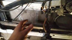 Восстановление работы стеклоподъёмников ,освещения салона,центр замка Ауди а6 с 5 евробляха