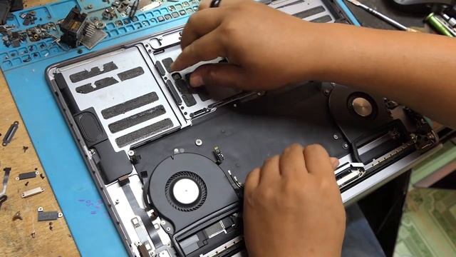 How to replace your Macbook Pro 16inch A2141 battery - Getting Amazing guide, A2141 disassembly смотреть онлайн