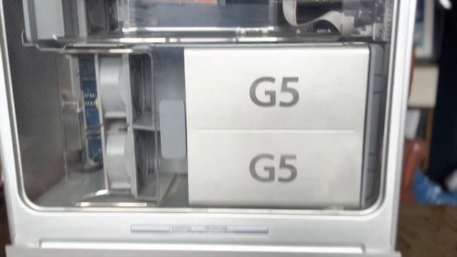 Anboksing 4.: Apple Cinema Display 20” смотреть онлайн